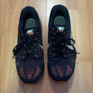 Nike Men's Black and Orange Athletic Shoes 10.5